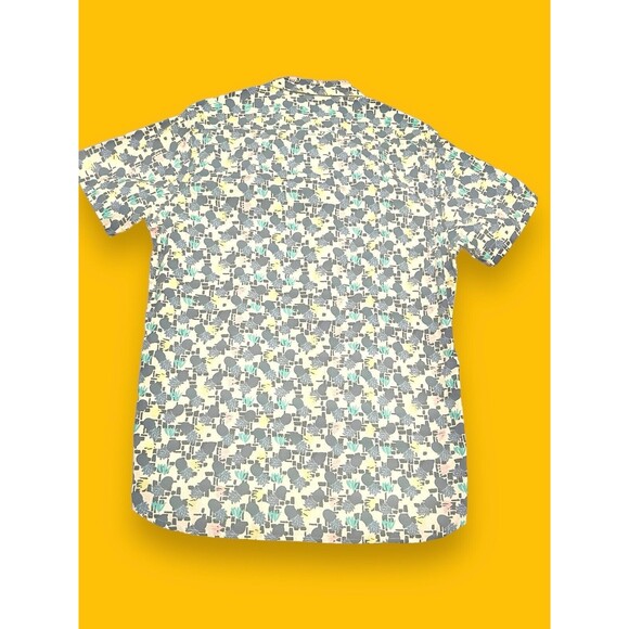Recess Pineapples Summer Button Down Short Sleeve Men's Medium Slim Fit NWT New - Picture 8 of 8